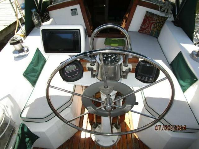 1988 Catalina 34 sloop