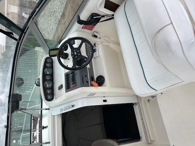 1994 Sea Ray sundancer 270