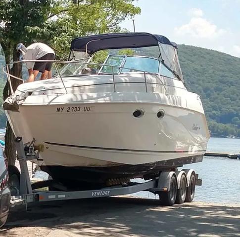 2000 Rinker 270 fiesta vee