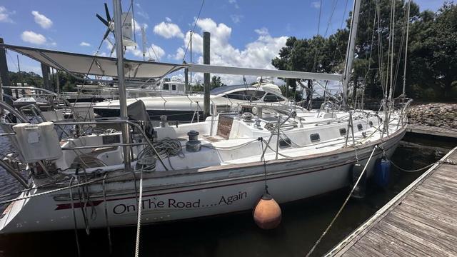 1992 Tayana 52 aft cockpit