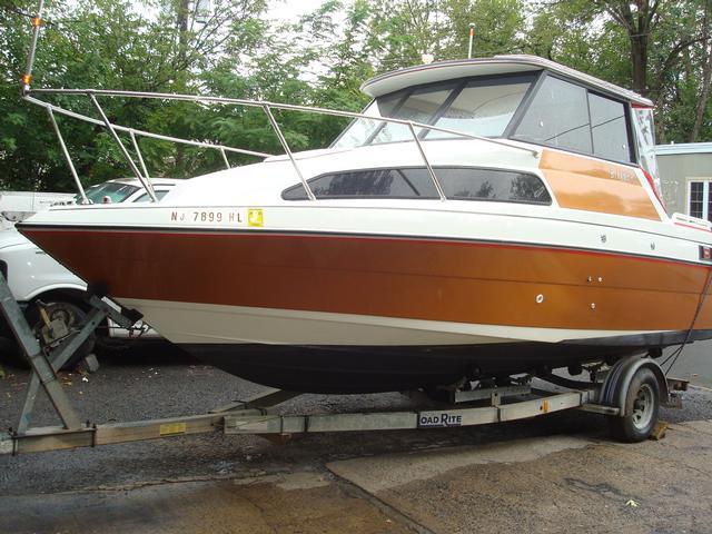 2006 Bayliner cierra