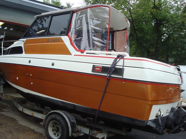 2006 Bayliner cierra