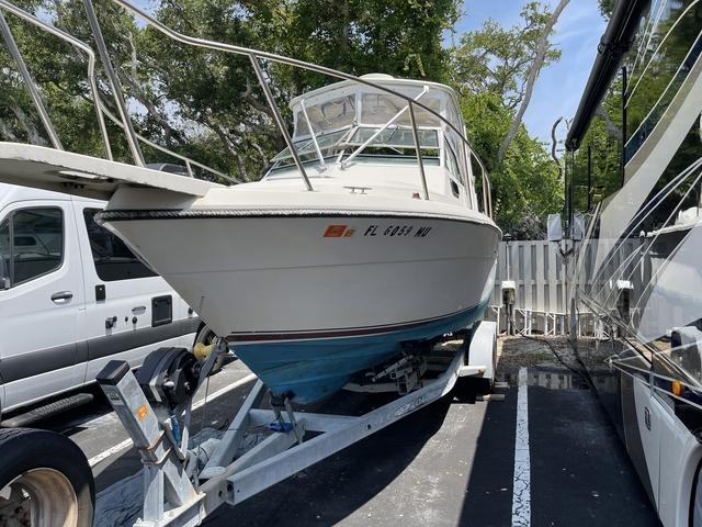 1987 Tiara pursuit 2600