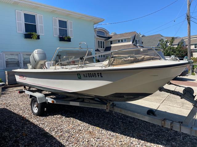 1986 Boston Whaler newport