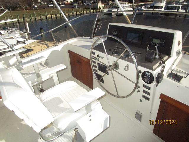 1976 Hatteras lrc